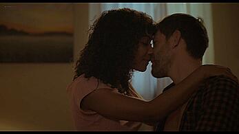 Actress - Lyndie Greenwood, Quinnlan Ashe: Movie - The Other People